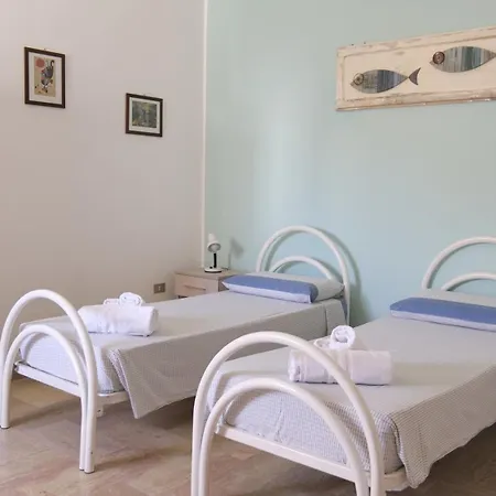 Bb Gallipolis Terra فندق مبيت وإفطار غالّيبولي