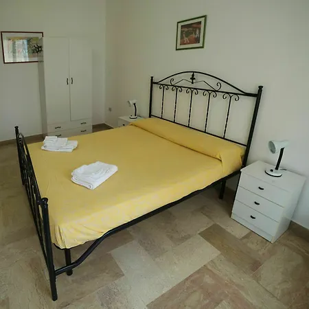 Bb Gallipolis Terra Bed & Breakfast Gallipoli